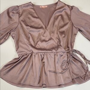 Peach Puff Mauve Satin Wrap Peplum Blouse V-Neck Puff Sleeve Tie Waist Sz L